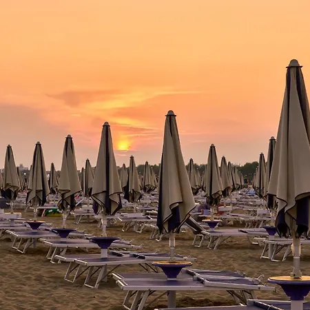 Lejlighed Renovated For 5 Guests In Bibione