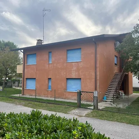 Apartmán Bright Flat With Shared Garden Bibione
