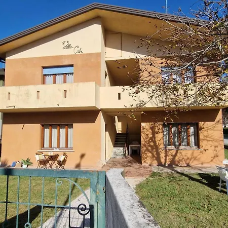 Lejlighed Bright Flat With Shared Garden *